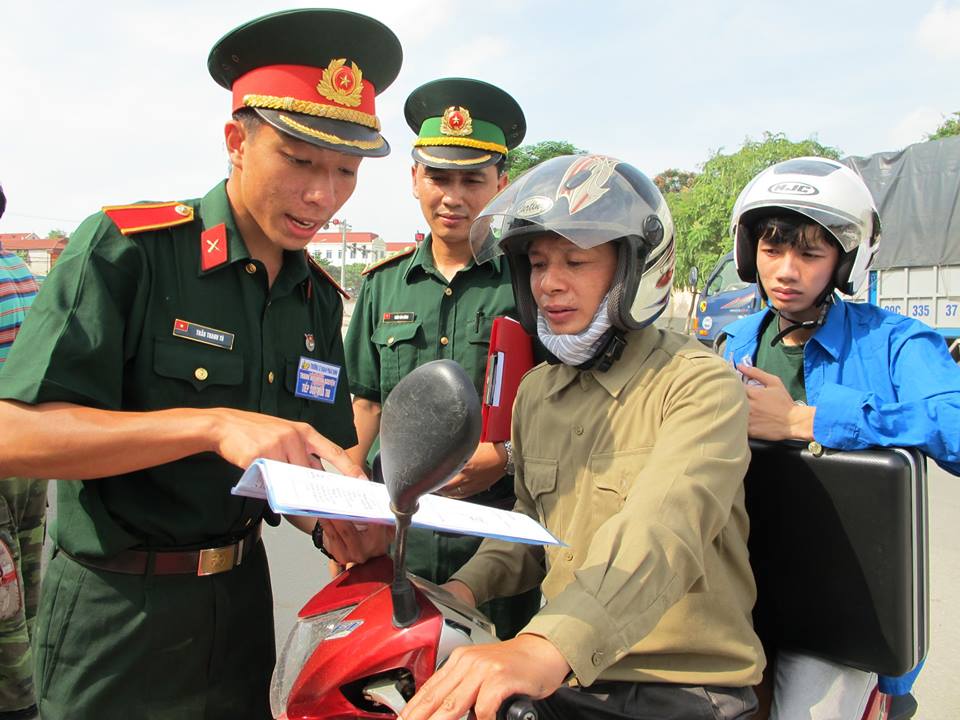 "Hậu cần" chu đáo cho thí sinh tới dự thi ảnh 1